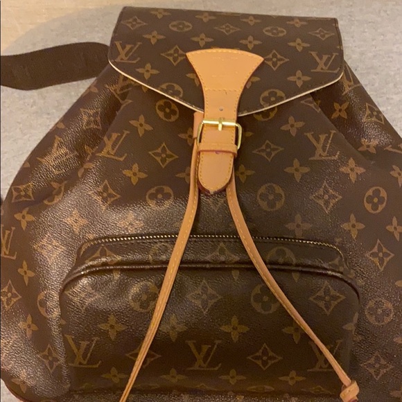 Louis Vuitton Backpack - Picture 5 of 5